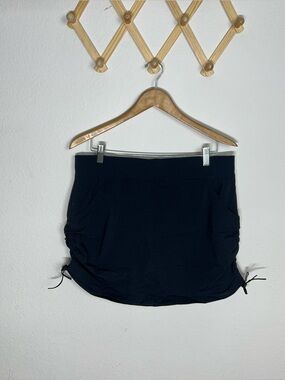 COLUMBIA • athletic skirt